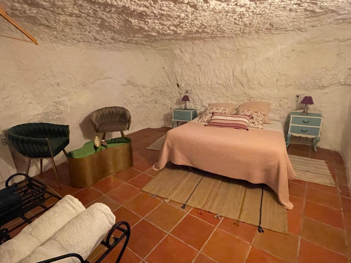 Cueva de la Abuela María Vila Alcala del Jucar Exterior foto